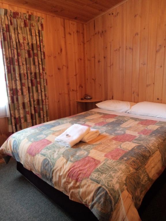 Bicheno East Coast Holiday Park Room photo